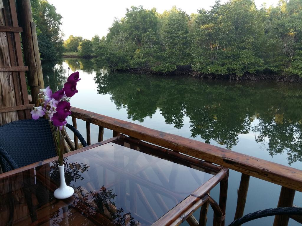 Mangroves & More @ Cambodia สีหนุวิลล์ ภายนอก รูปภาพ